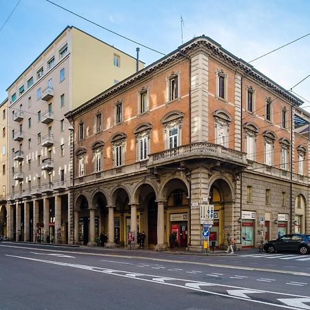 Z8 Comfort In The Heart Of Bologna Luaran gambar