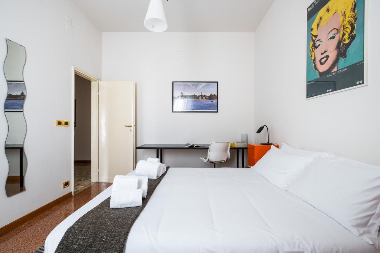 Z8 Comfort In The Heart Of Bologna Luaran gambar